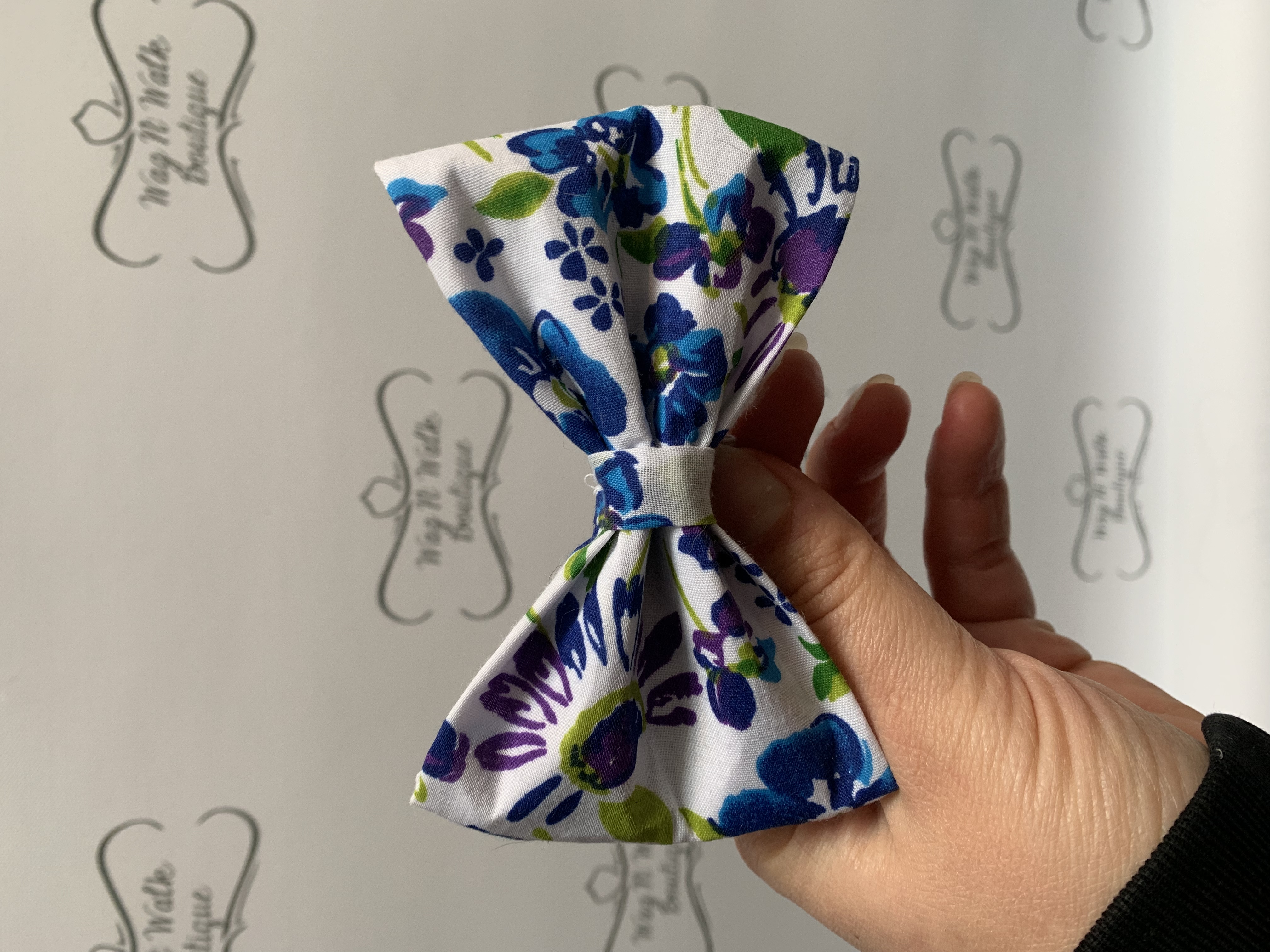 Spring Posy Bow Tie